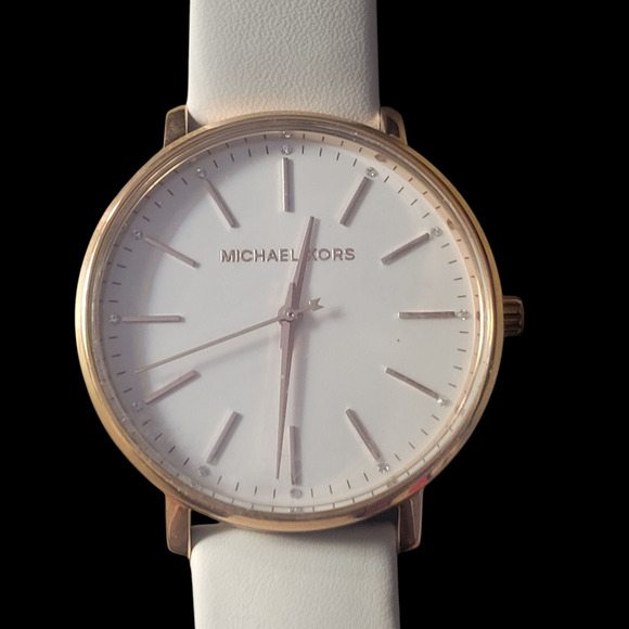 MIchael Kors Pyper Watch Model MK 2800 Original Band New Battery Stainless Steel - Picture 6 of 10